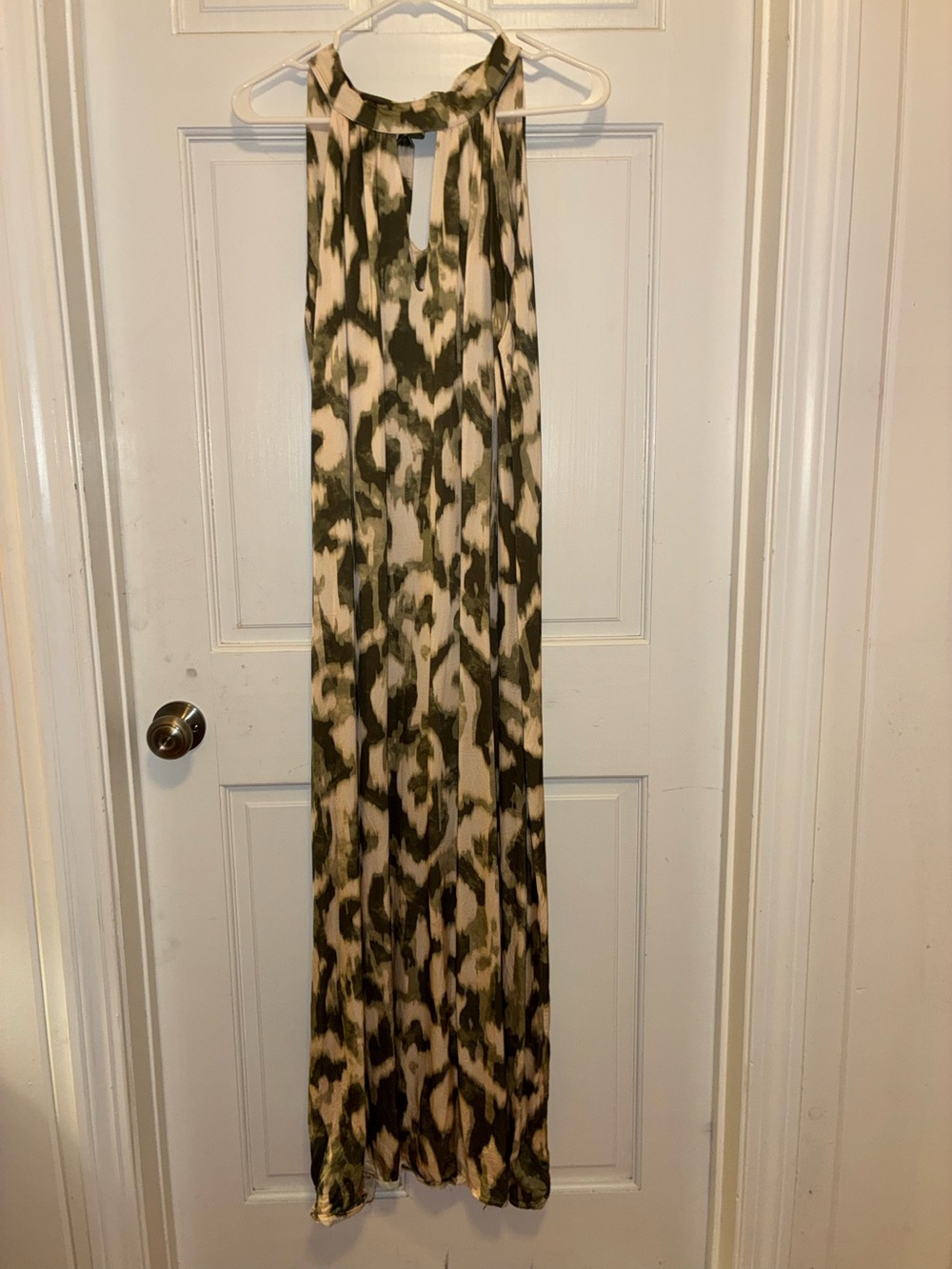 Suzy D Ikat print Floor-Length dress in Olive and Cream